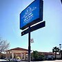 University Inn & Suites San Antonio
