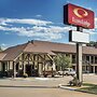 Econo Lodge University