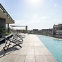 B-Hotel
