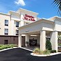 Hampton Inn & Suites Pensacola I-10 N at Univ. Town Plaza