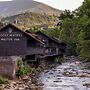 Historic Rocky Waters Inn, A Small Luxury Hotel