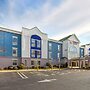 Comfort Suites East Brunswick - South River