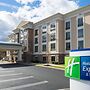 Holiday Inn Express & Suites Stroudsburg-Poconos