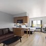 Microtel Inn & Suites by Wyndham Tracy