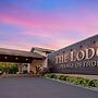 Best Western Premier The Lodge on Lake Detroit