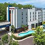 Hampton Inn & Suites ATL-Six Flags