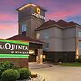 La Quinta Inn & Suites by Wyndham Belton - Temple South