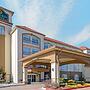 La Quinta Inn & Suites by Wyndham Oklahoma City - Moore