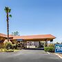 Rodeway Inn & Suites Canyon Lake-Menifee West