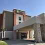 Holiday Inn Express : Hillsboro I-35, an IHG Hotel