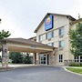 Comfort Inn & Suites McMinnville Wine Country