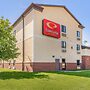 Econo Lodge Inn & Suites Fairgrounds