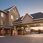 Country Inn & Suites by Radisson, Lima, OH