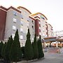 Holiday Inn Express Maspeth, an IHG Hotel