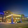 Route 66 lnn & Suites