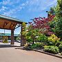 Best Western Plus Hartford Lodge