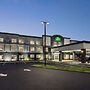 La Quinta Inn & Suites by Wyndham Mt. Laurel - Philadelphia
