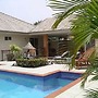 Baansiesom Private Pool Villa