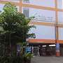 Chanathinat Place