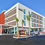 Home2 Suites by Hilton Tampa USF Near Busch Gardens