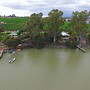 Mundic Waterfront Cottages