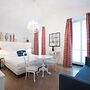 Marina Hotel Charming Rooms