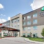 Holiday Inn Express & Suites Farmers Branch, an IHG Hotel