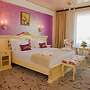 Almar Luxury Hotel