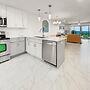 Seacrest - 6 - 2 Br townhouse by RedAwning