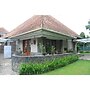 De Riau Cottage by HouseinBandung