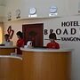 Hotel Broadway Yangon