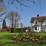 Hookwood Lodge