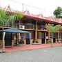Nipa Hut Resort