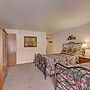 VS645H Village Square 1Br 1Ba Hotel Room