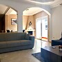 Luxurious Apartment with Private Garden