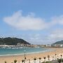 SEAFRONT LUXURY STUDIO - by SanSebastianApartments.es