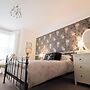 Maison Dieu Guest House