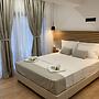 Ampoulos Rooms & Apartments