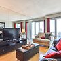 Executive High Rise Suite