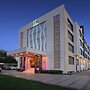 Wingston A Treehouse Hotel-Goverdhan