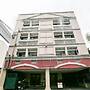 Royale Parc Inn & Suites