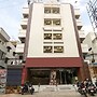 OYO 6651 Hotel Srujana Stay Inn