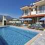 Mutlu Yasam Villalari 6 Bedrooms