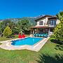 Villa Makri