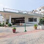 OYO 11683 Hotel YMCA