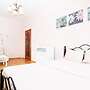 Apartlux on Karetnyy Ryad