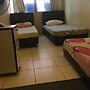 Le Village Guest House - Hostel