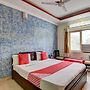 OYO 4073 Hotel Esskay