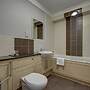 Carrick Retreat - Donnini Apartments