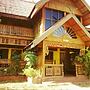 Crossroads House - Hostel
